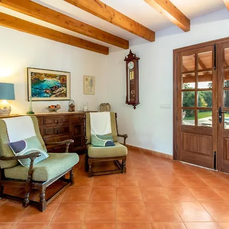 Sleeps 6 With Pool Air Con And Wifi * Pollença